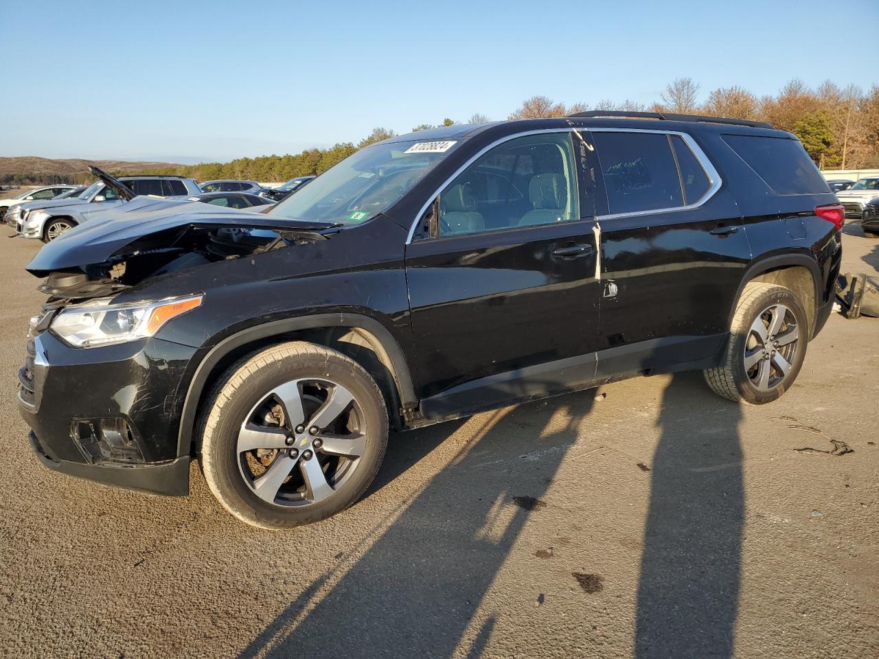 2021 CHEVROLET TRAVERSE LT 2021 image
