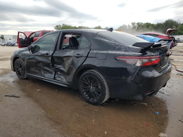 Obraz 2 z 2022 TOYOTA CAMRY SE 2022 z VIN 4T1T11AK6NU059503