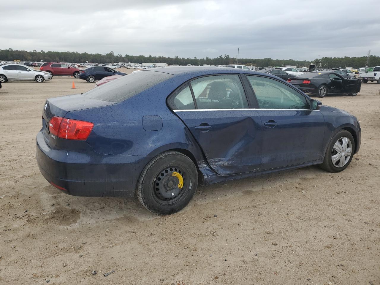 Image 3 of 2013 VOLKSWAGEN JETTA SE 2013 with VIN 3VWDP7AJ0DM208487