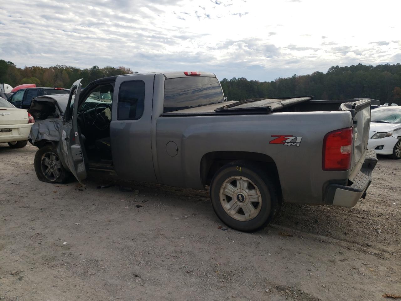Изображение 2 2007 CHEVROLET SILVERADO K1500 2007 с VIN 1GCEK19J17Z582682