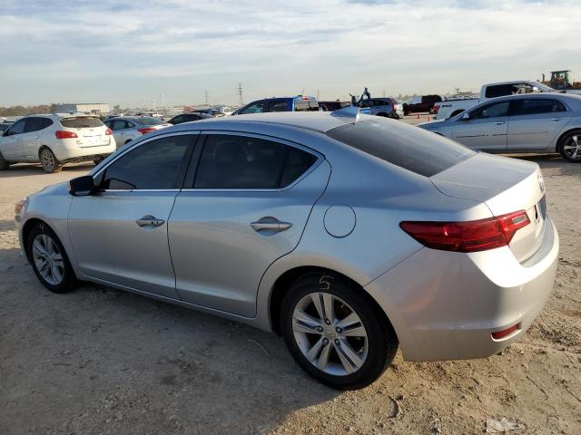 Obraz 2 z 2013 ACURA ILX 20 2013 z VIN 19VDE1F38DE001722
