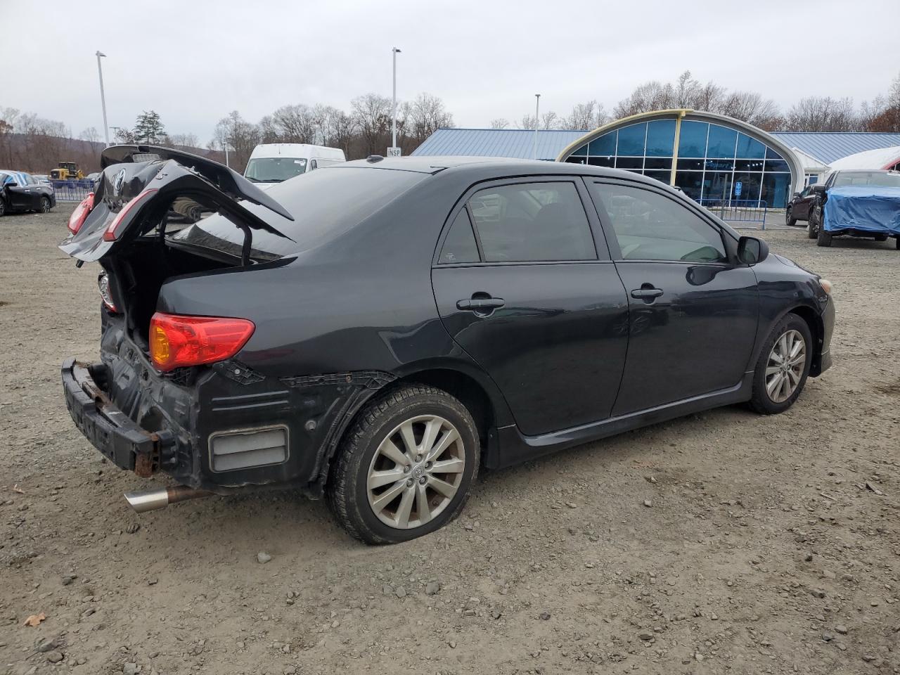 Image 3 of 2009 TOYOTA COROLLA BASE 2009 with VIN 2T1BU40E79C166471