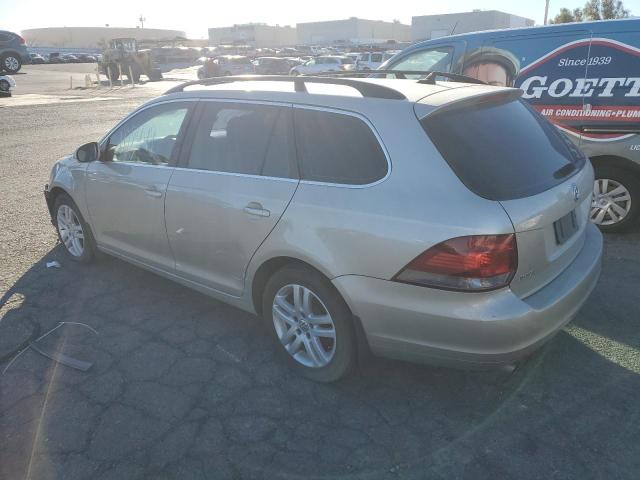 Image 2 of 2013 VOLKSWAGEN JETTA TDI 2013 with VIN 3VWPL7AJ8DM634050