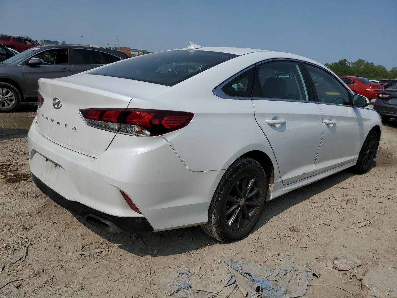 Obraz 3 z 2018 HYUNDAI SONATA SE 2018 z VIN 5NPE24AF5JH700515