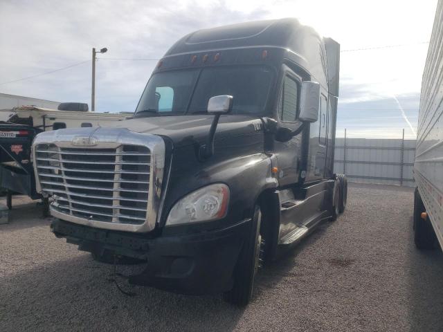 Изображение 2 2019 FREIGHTLINER CASCADIA 125  2019 с VIN 3AKJGLFG6KDKK1157