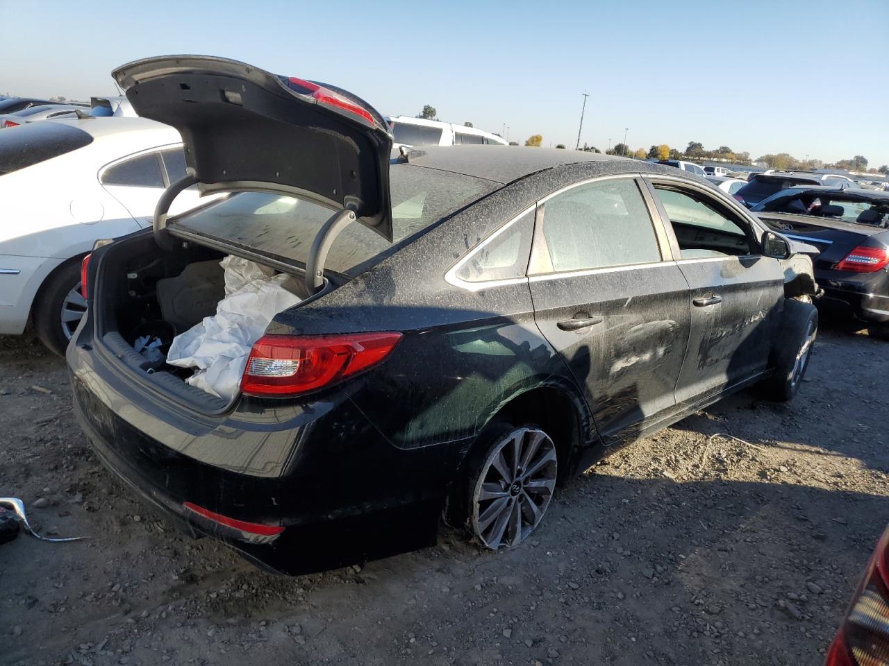 Image 3 of 2016 HYUNDAI SONATA SE 2016 with VIN 5NPE24AF2GH415392