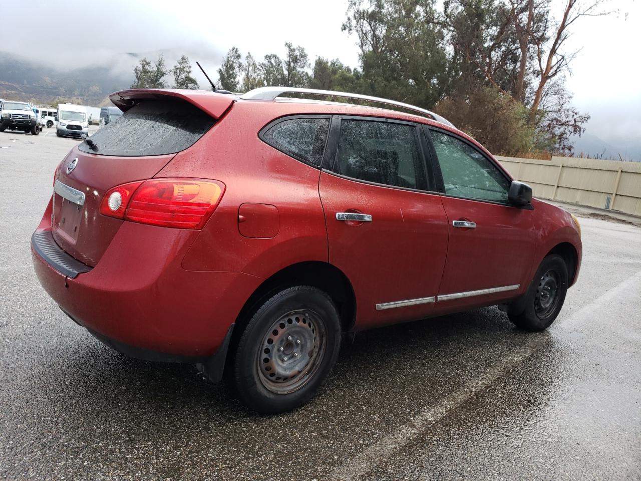 Image 3 of 2014 NISSAN ROGUE SELECT S 2014 with VIN JN8AS5MT0EW616189