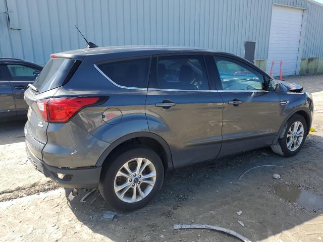 Obraz 3 z 2019 FORD ESCAPE SE 2019 z VIN 1FMCU0GD0KUB84700