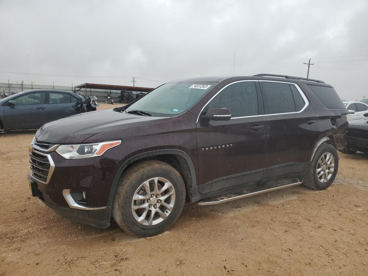 Image 1 of 2020 CHEVROLET TRAVERSE LT 2020 with VIN 1GNERGKW5LJ149340