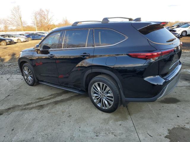 Изображение 2 2022 TOYOTA HIGHLANDER PLATINUM 2022 с VIN 5TDFZRBH3NS239375