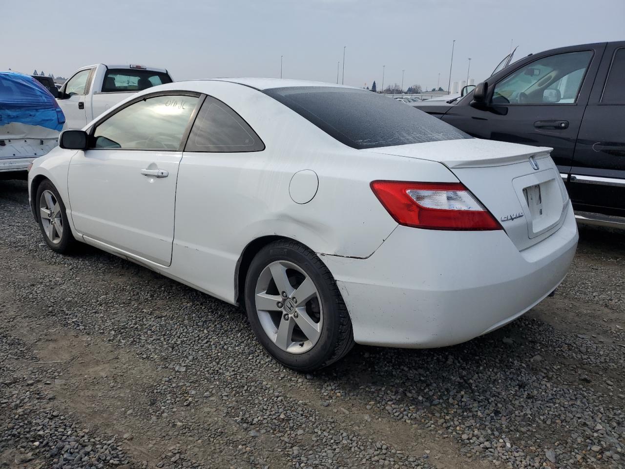 Image 2 of 2006 HONDA CIVIC EX 2006 with VIN 2HGFG12816H552062