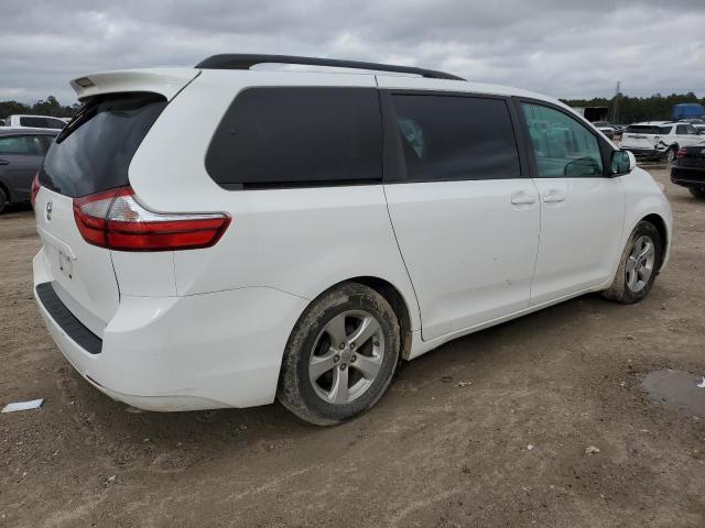 Obraz 3 z 2017 TOYOTA SIENNA LE 2017 z VIN 5TDKZ3DC3HS766494