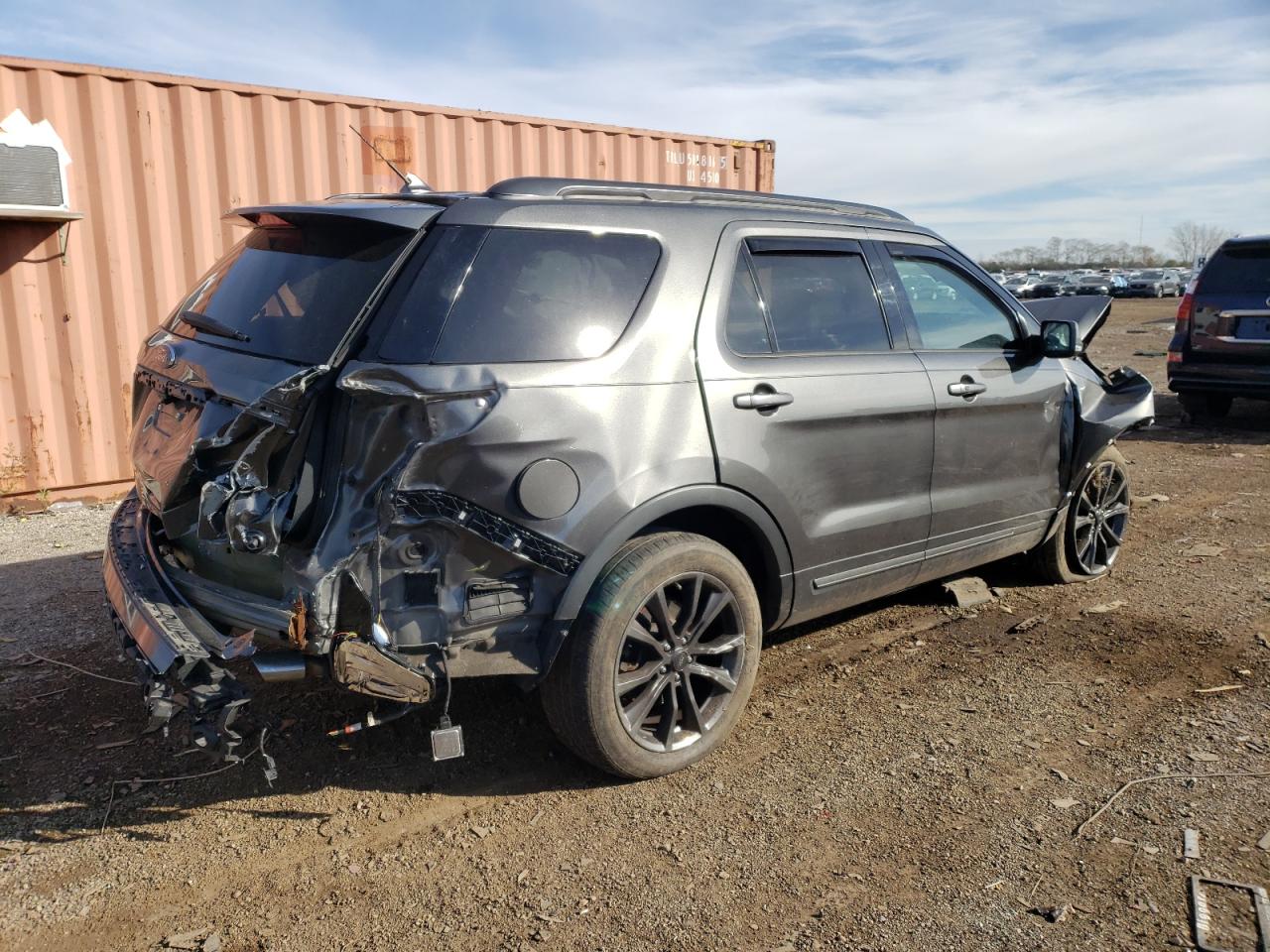 Image 3 of 2019 FORD EXPLORER XLT 2019 with VIN 1FM5K8D85KGA81310