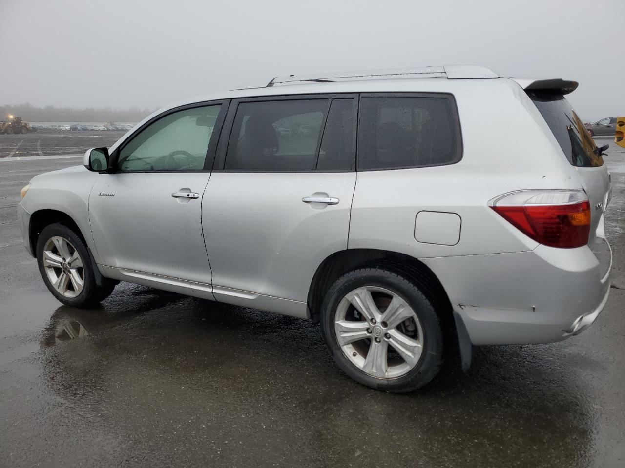 Image 2 of 2008 TOYOTA HIGHLANDER LIMITED 2008 with VIN JTEES42A582098791