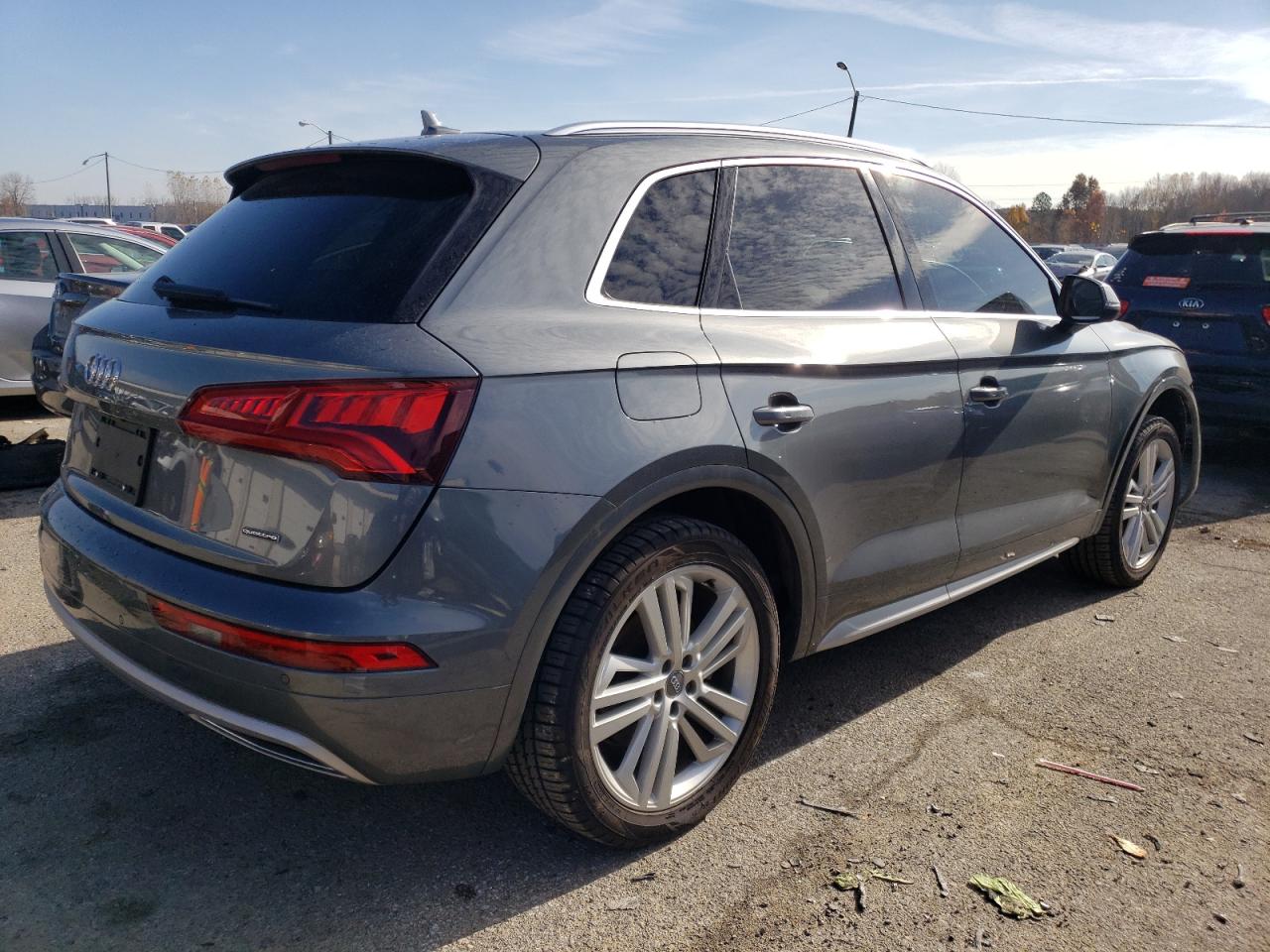Image 3 of 2019 AUDI Q5 PREMIUM PLUS 2019 with VIN WA1BNAFY6K2112106