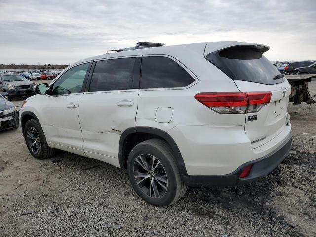 Изображение 2 2018 TOYOTA HIGHLANDER LE 2018 с VIN 5TDZARFH5JS038232