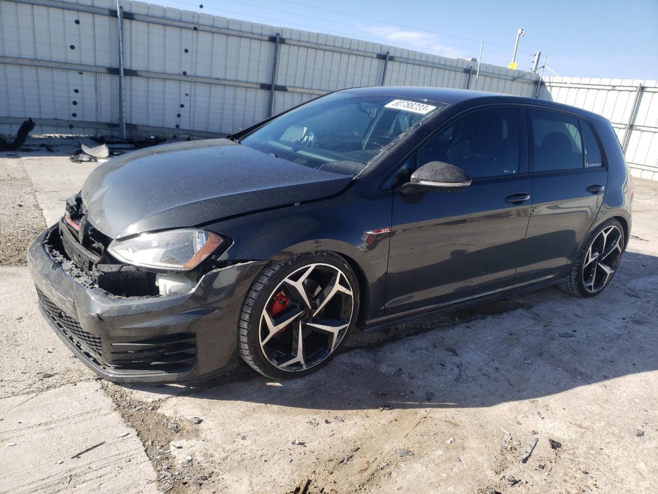 2016 VOLKSWAGEN GTI S/SE 2016 image