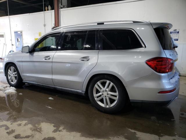 Obraz 2 z 2013 MERCEDES-BENZ GL 450 4MATIC 2013 z VIN 4JGDF7CE1DA181976