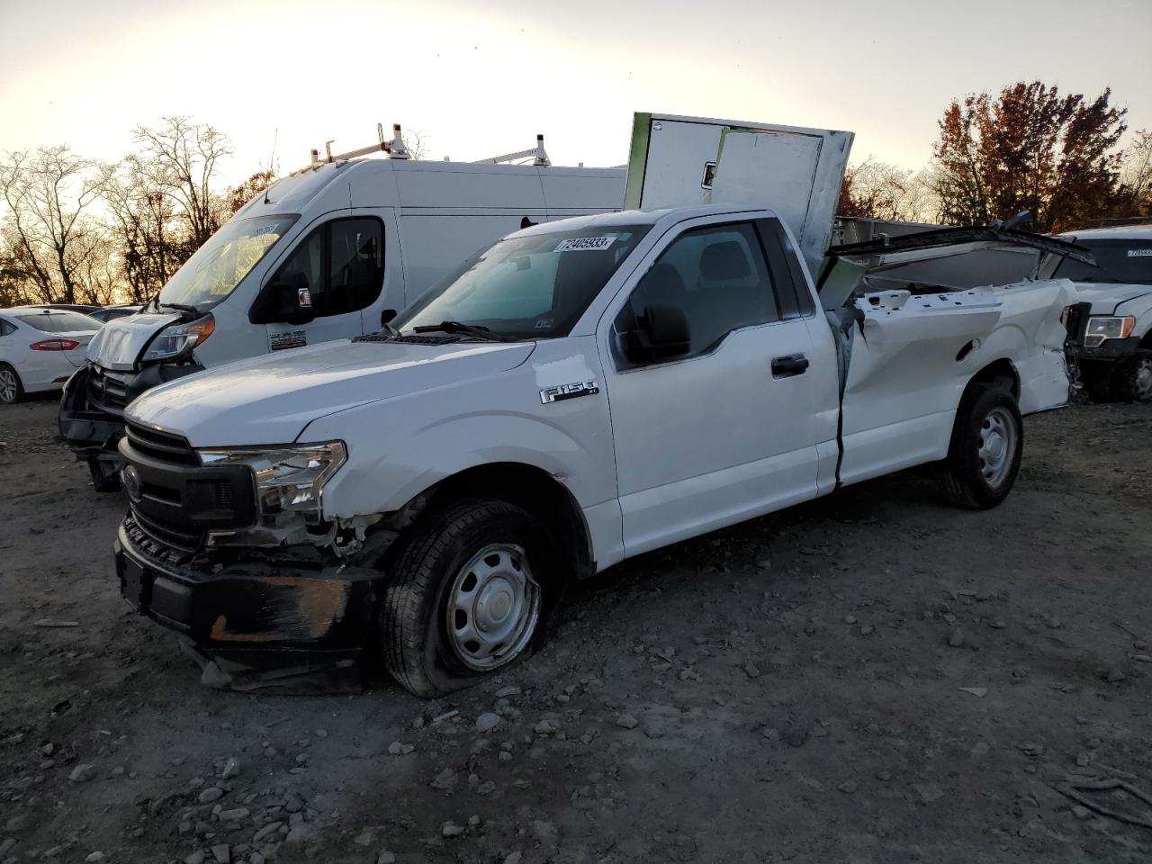 Obraz 1 z 2020 FORD F150  2020 z VIN 1FTMF1CB1LKD22268