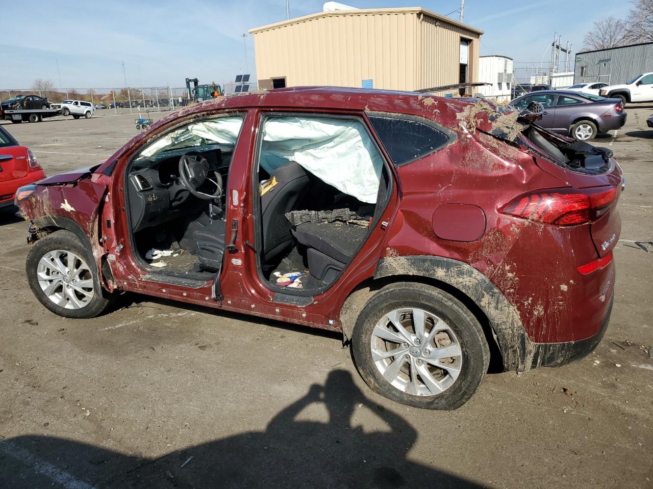 Image 2 of 2019 HYUNDAI TUCSON SE 2019 with VIN KM8J2CA49KU983110