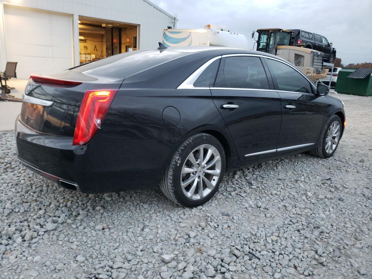 Image 3 of 2014 CADILLAC XTS LUXURY COLLECTION 2014 with VIN 2G61M5S34E9174313