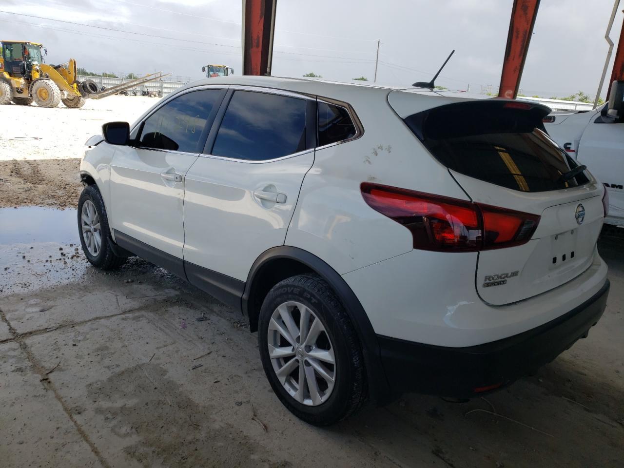 Image 2 of 2017 NISSAN ROGUE SPORT S 2017 with VIN JN1BJ1CP5HW020678