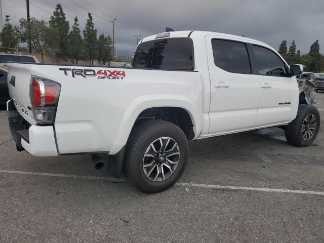Obraz 3 z 2023 TOYOTA TACOMA DOUBLE CAB 2023 z VIN 3TMCZ5AN2PM639143