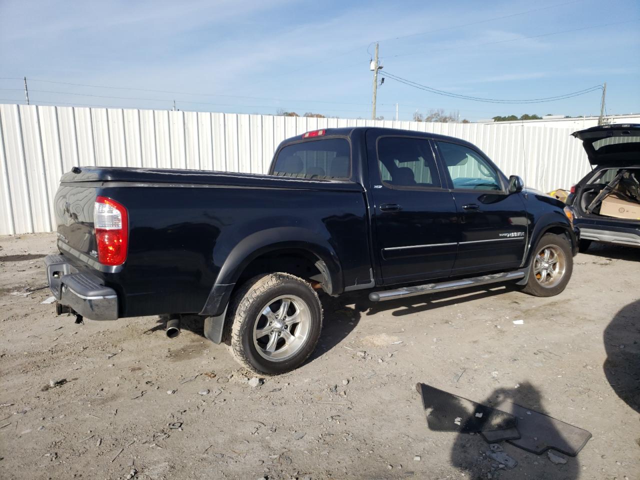 Obraz 3 z 2006 TOYOTA TUNDRA DOUBLE CAB SR5 2006 z VIN 5TBET34116S542966