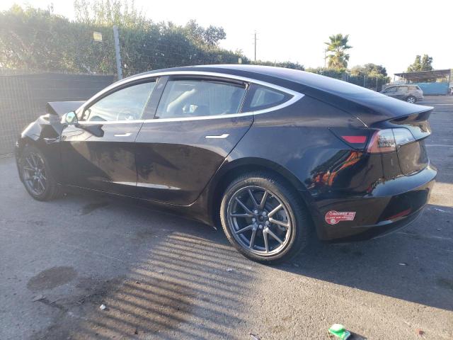 Obraz 2 z 2018 TESLA MODEL 3  2018 z VIN 5YJ3E1EA5JF002710
