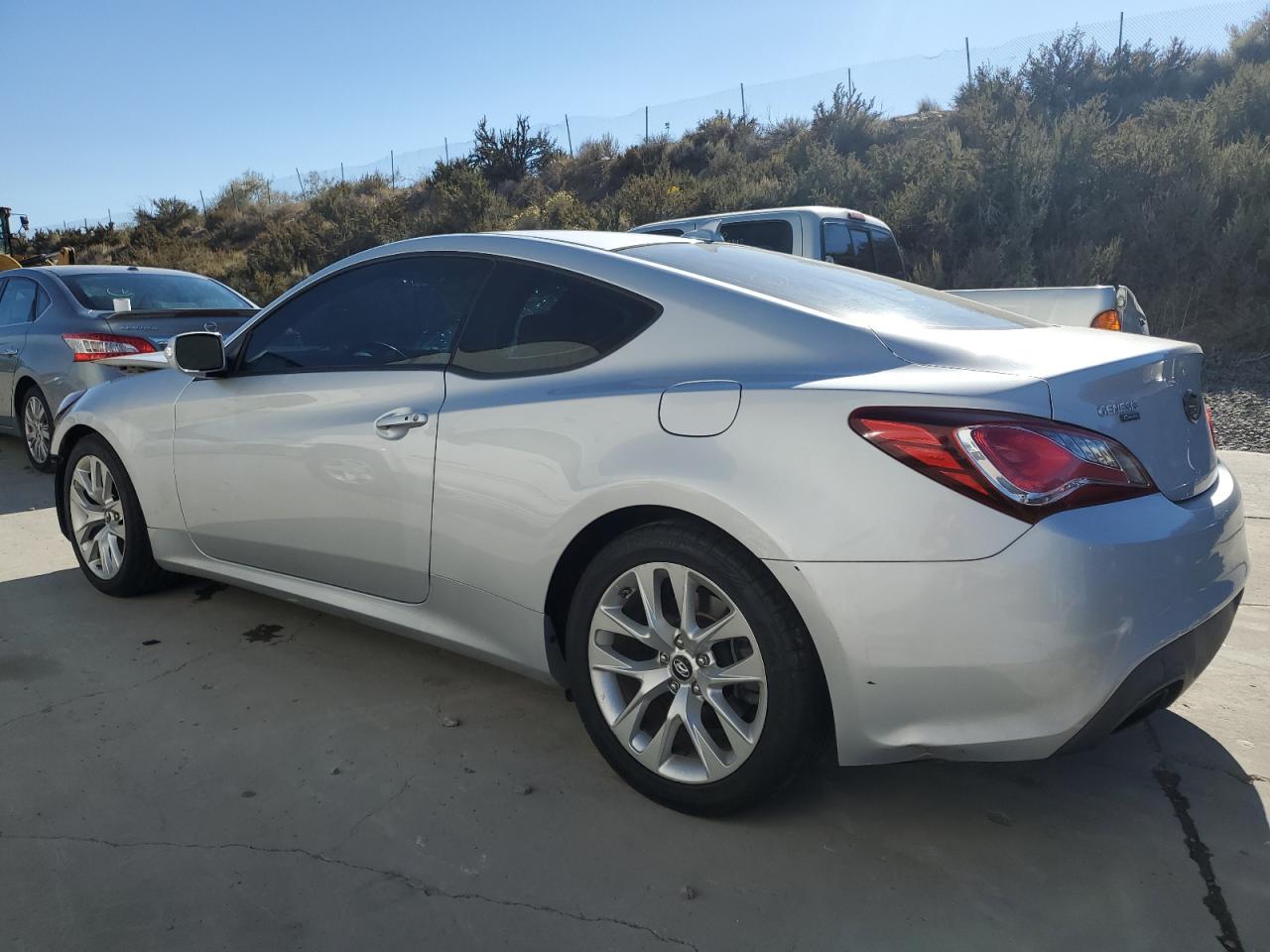 Image 2 of 2015 HYUNDAI GENESIS COUPE 3.8L 2015 with VIN KMHHT6KJ3FU127325