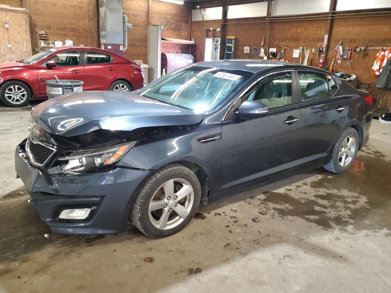 Изображение 1 2015 KIA OPTIMA LX 2015 с VIN 5XXGM4A75FG365948