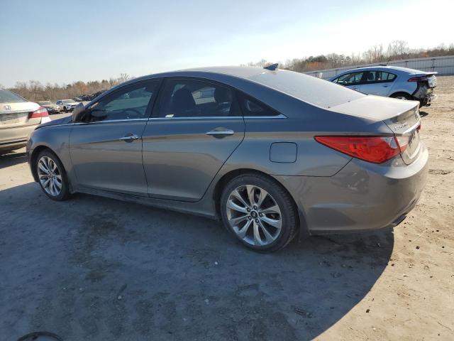 Obraz 2 z 2013 HYUNDAI SONATA SE 2013 z VIN 5NPEC4AC3DH689246
