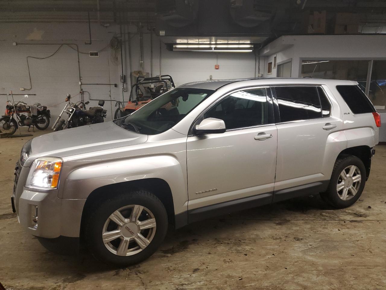 Image 1 of 2015 GMC TERRAIN SLE 2015 with VIN 2GKALMEKXF6345635