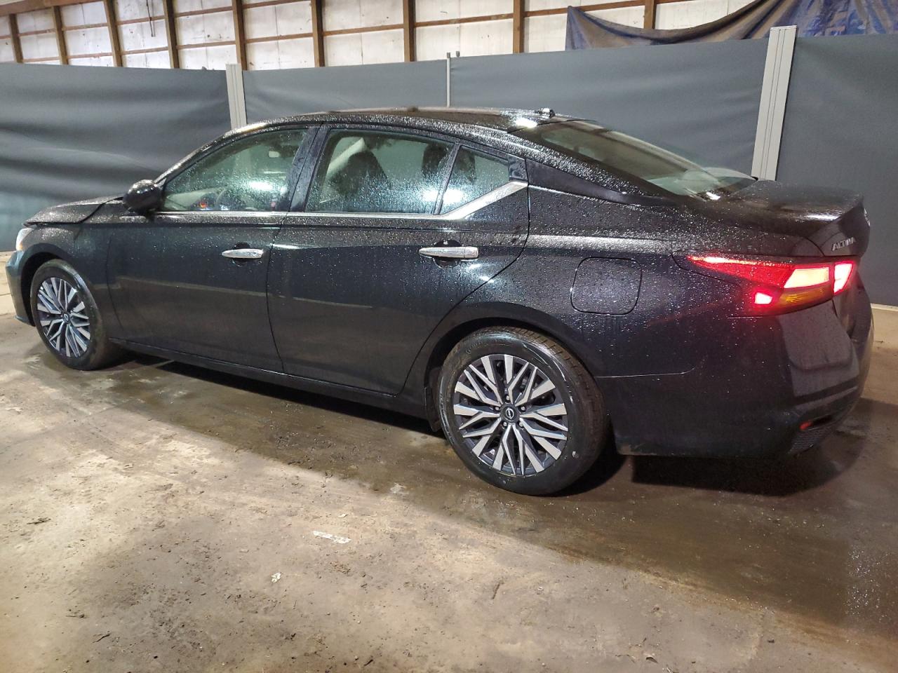 Image 2 of 2023 NISSAN ALTIMA SV 2023 with VIN 1N4BL4DV2PN389384