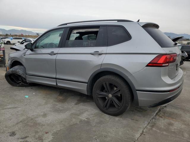 Image 2 of 2019 VOLKSWAGEN TIGUAN SE 2019 with VIN 3VV2B7AX7KM113162