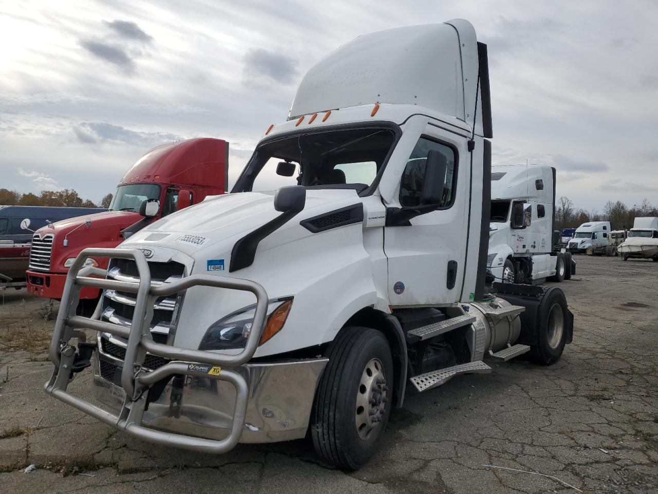 Obraz 2 z 2023 FREIGHTLINER CASCADIA 116  2023 z VIN 3AKBHTDV0PDUP1973