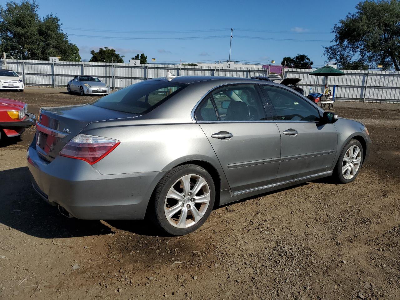 Image 3 of 2009 ACURA RL  2009 with VIN JH4KB26619C001064