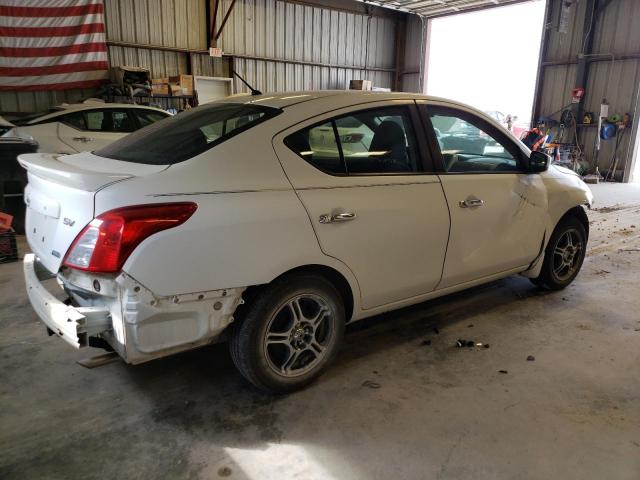 Obraz 3 z 2015 NISSAN VERSA S 2015 z VIN 3N1CN7AP6FL835084