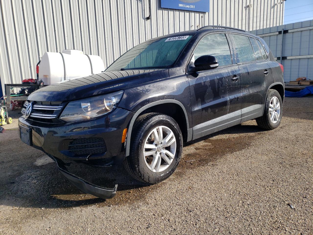 Obraz 1 z 2017 VOLKSWAGEN TIGUAN S 2017 z VIN WVGBV7AX8HK018692