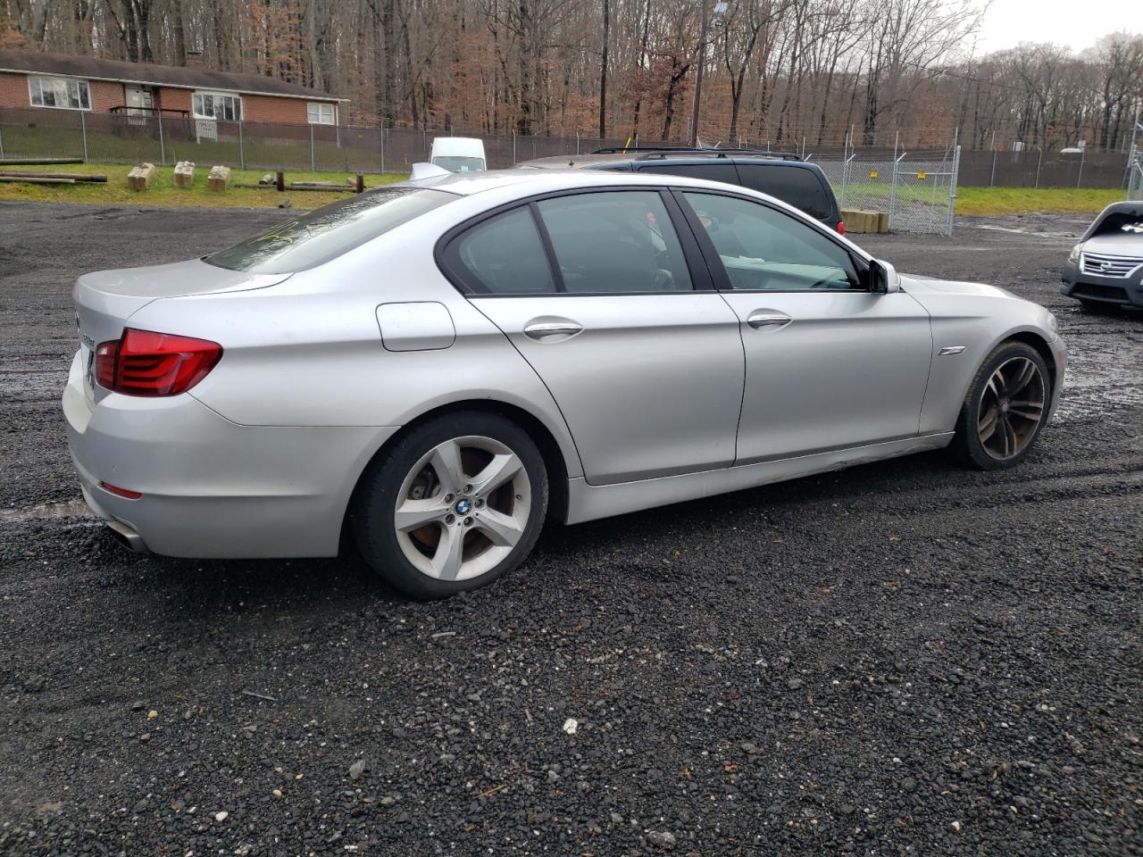 Изображение 3 2011 BMW 550 I 2011 с VIN WBAFR9C56BC618031