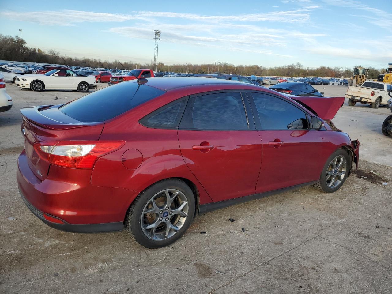 Изображение 3 2014 FORD FOCUS SE 2014 с VIN 1FADP3F28EL414856