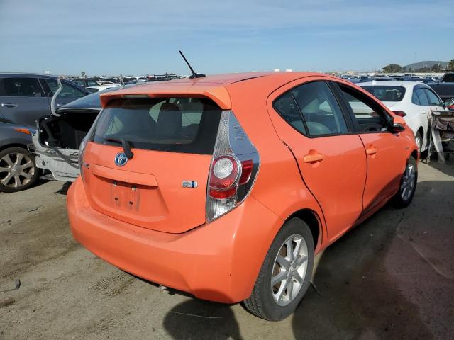 Image 3 of 2014 TOYOTA PRIUS C  2014 with VIN JTDKDTB30E1064546