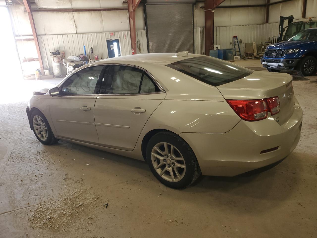 Image 2 of 2015 CHEVROLET MALIBU 1LT 2015 with VIN 1G11C5SL0FF103823