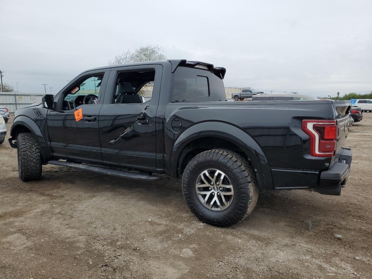 Image 2 of 2018 FORD F150 RAPTOR 2018 with VIN 1FTFW1RGXJFE46640