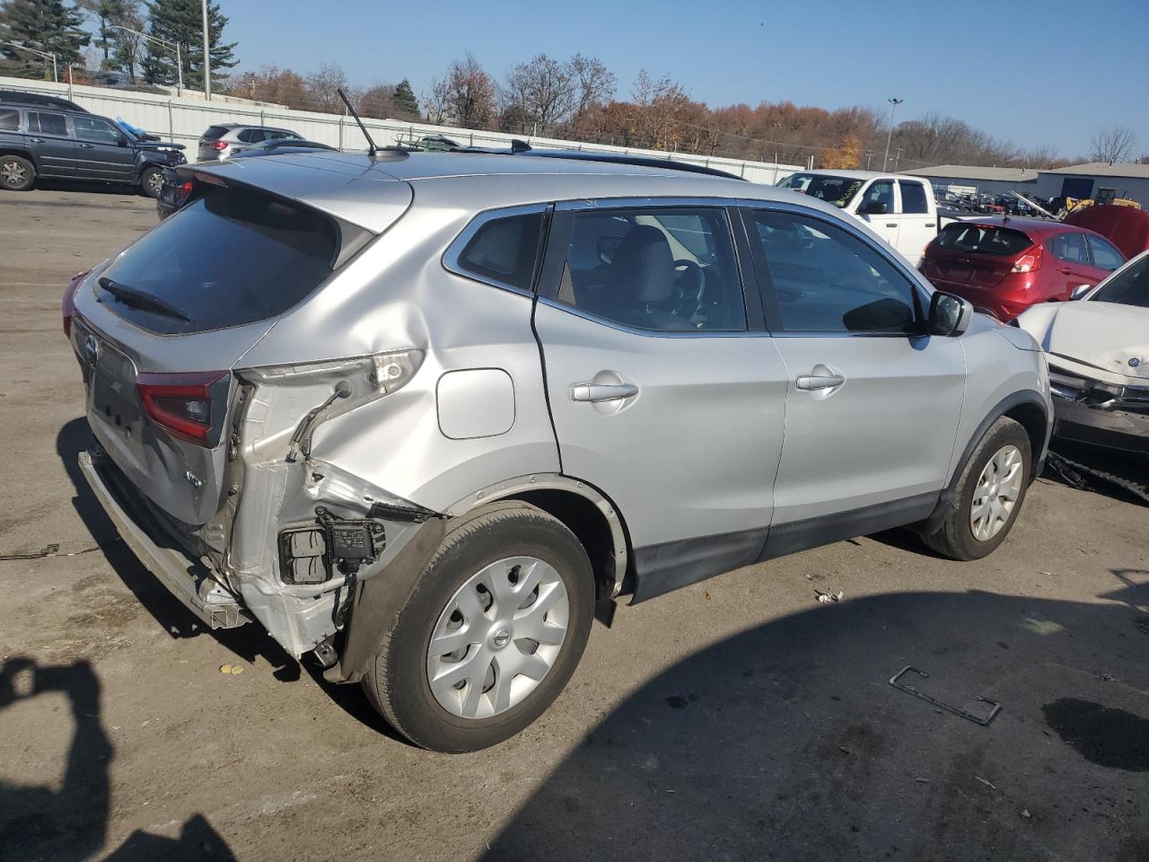 Изображение 3 2020 NISSAN ROGUE SPORT S 2020 с VIN JN1BJ1CW3LW368589