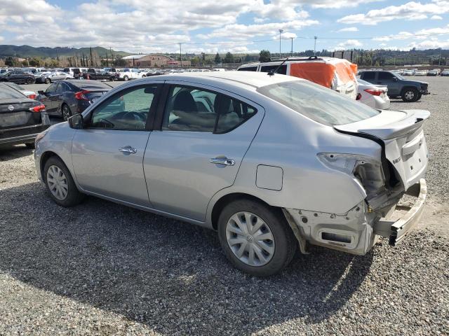 Obraz 2 z 2016 NISSAN VERSA S 2016 z VIN 3N1CN7AP0GL876358