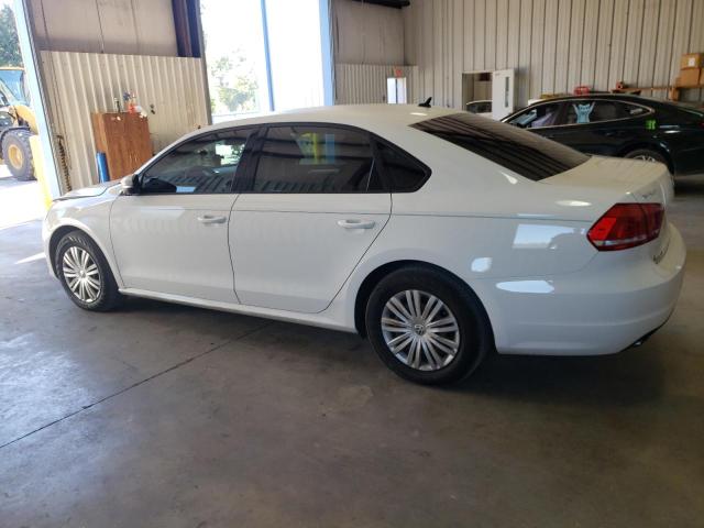 Obraz 2 z 2015 VOLKSWAGEN PASSAT S 2015 z VIN 1VWAS7A34FC083341