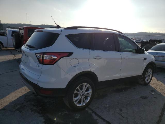 Obraz 3 z 2018 FORD ESCAPE SE 2018 z VIN 1FMCU9GD2JUC02911