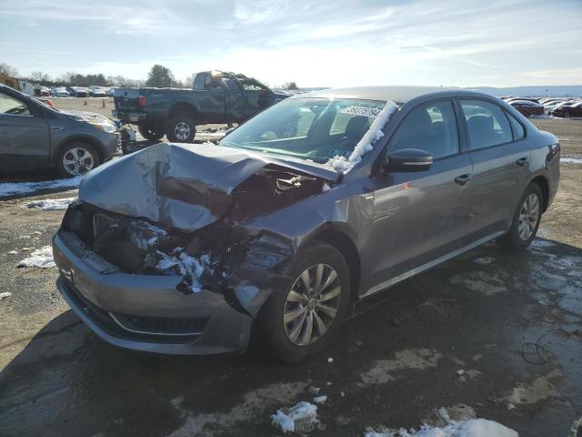 Изображение 1 2015 VOLKSWAGEN PASSAT S 2015 с VIN 1VWAT7A35FC072152