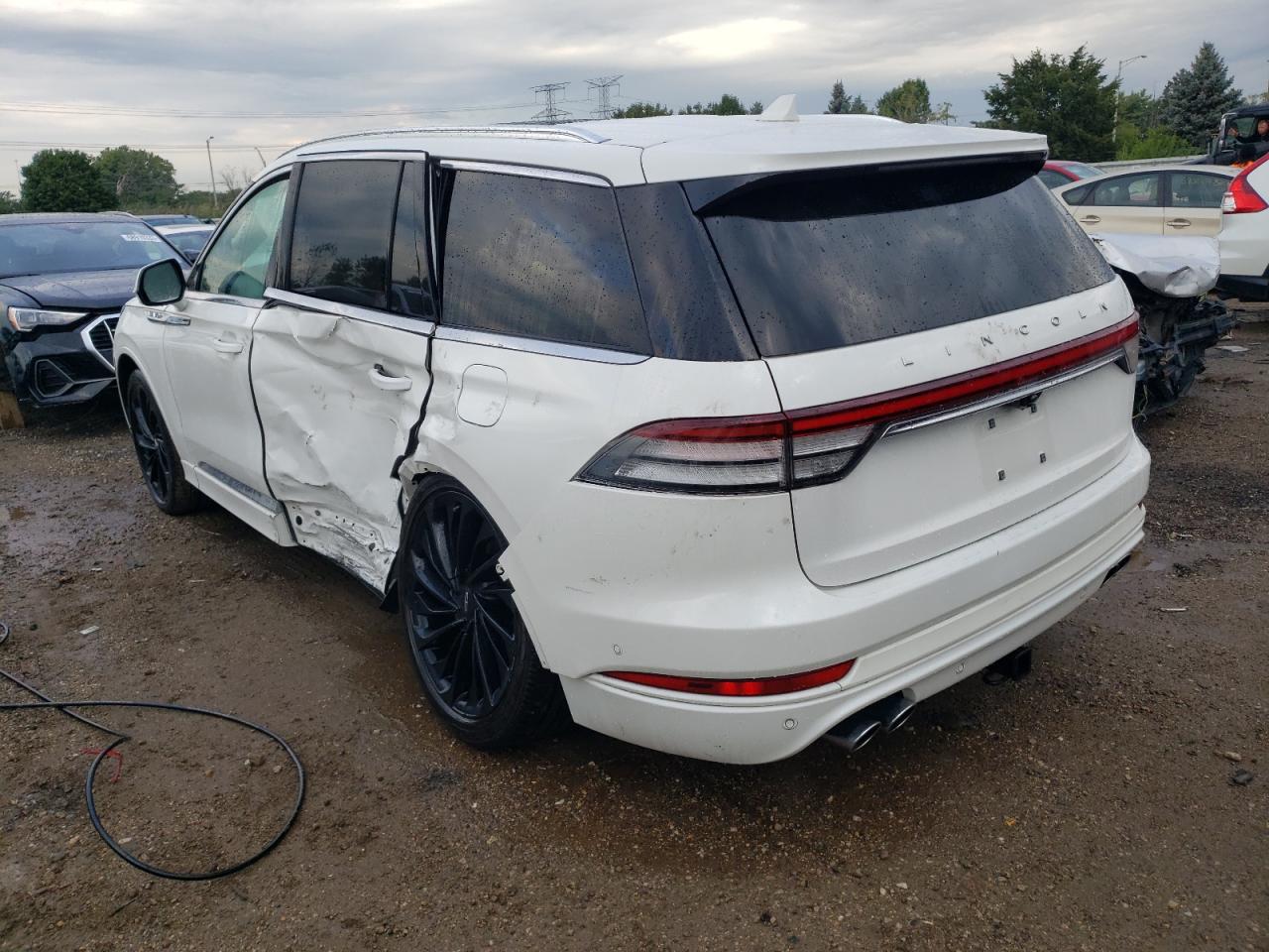 Image 2 of 2021 LINCOLN AVIATOR RESERVE 2021 with VIN 5LM5J7XC4MGL06135